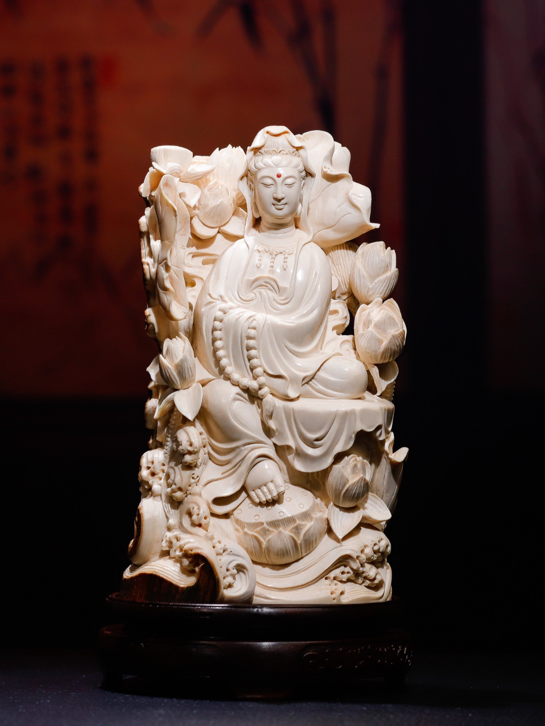 《蓮花觀音》擺件，大師極致手工佳作